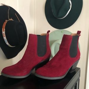 Burgundy suede booties
